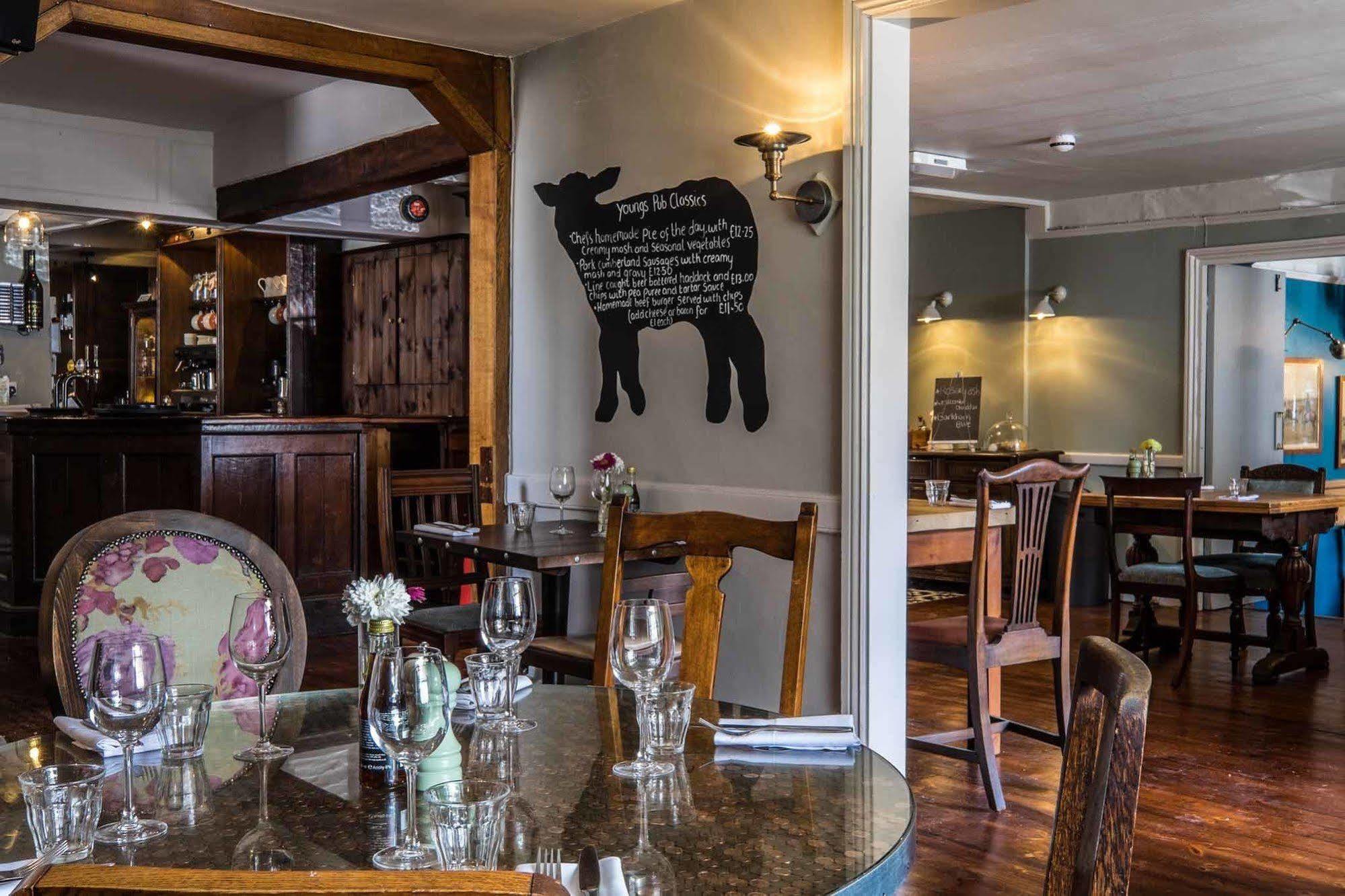The Lamb Inn Hindon Dış mekan fotoğraf